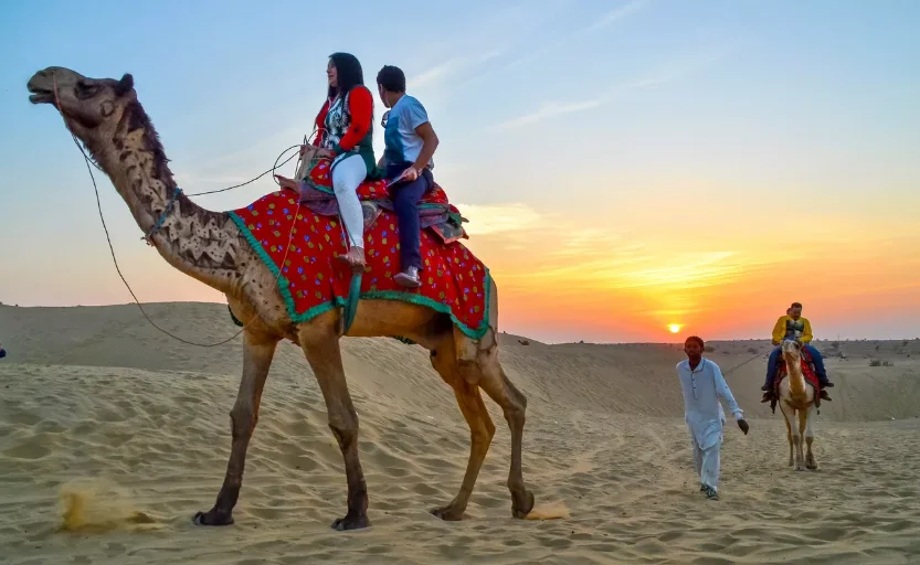 Best Desert Safari in Rajasthan – Jaisalmer Camel Ride & Camp Experience