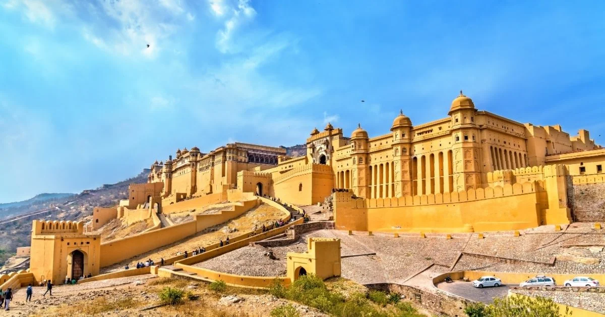 Amber Fort Jaipur – Explore the best Rajasthan tour packages 2025